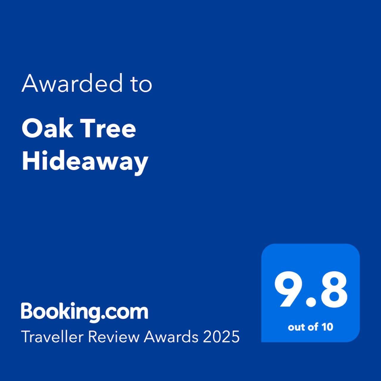 Oak Tree Hideaway Villa Whitchurch  Exterior photo