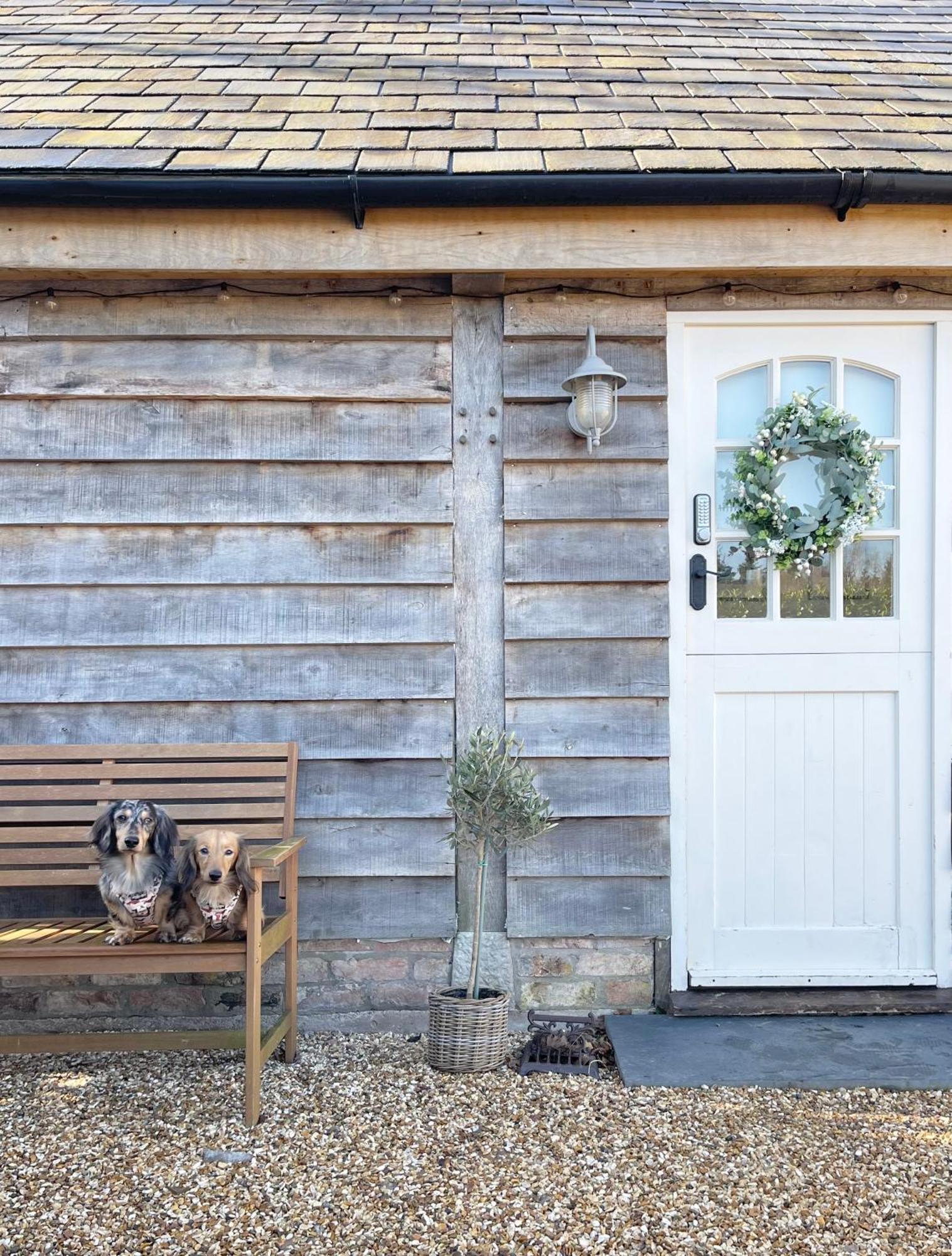 Oak Tree Hideaway Villa Whitchurch  Exterior photo